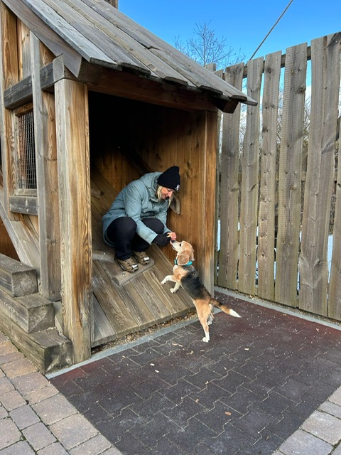 1AB07B2A-A829-46D1-8ACD-C405058096F6